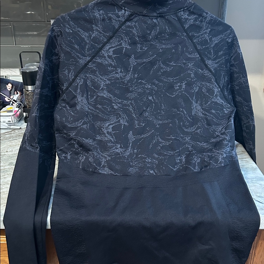 Fabletics Seamless Baselayer Moc Turtle Neck Top … - image 4